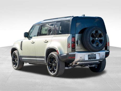2025 Land Rover Defender P400 S