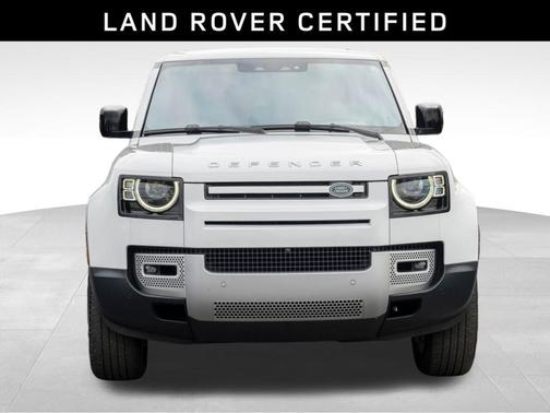 2020 Land Rover Defender 110 SE