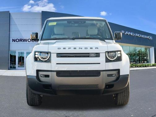 2026 Land Rover Defender 110 S