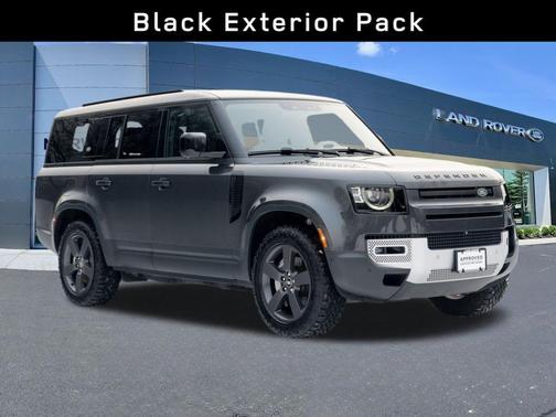 2023 Land Rover Defender SE