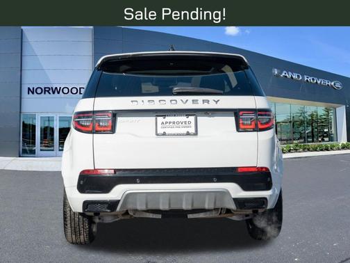 Fuji White 2024 Land Rover Discovery Sport Core S