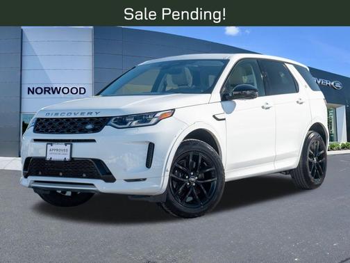 Fuji White 2024 Land Rover Discovery Sport Core S