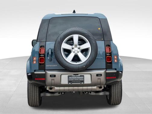 2025 Land Rover Defender P400 X-Dynamic SE