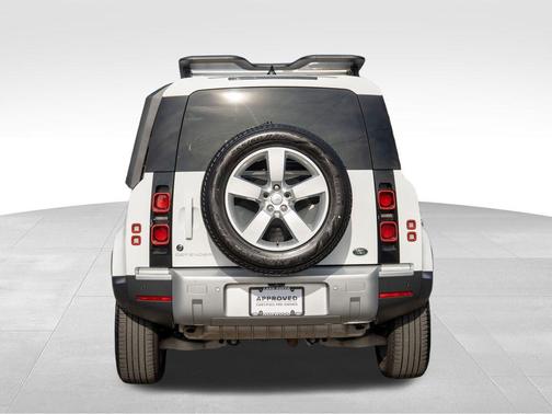 2023 Land Rover Defender 110 Standard