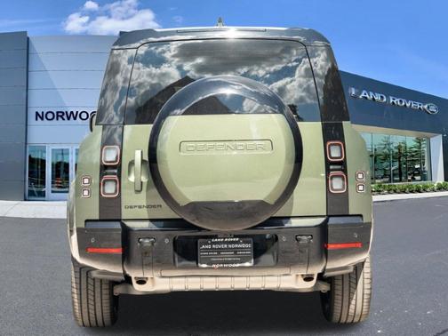 Woolstone Green 2026 Land Rover Defender P400 X-Dynamic SE