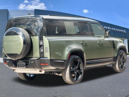 Woolstone Green 2026 Land Rover Defender P400 X-Dynamic SE
