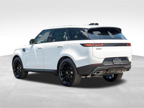 2025 Land Rover Range Rover Sport P360 SE