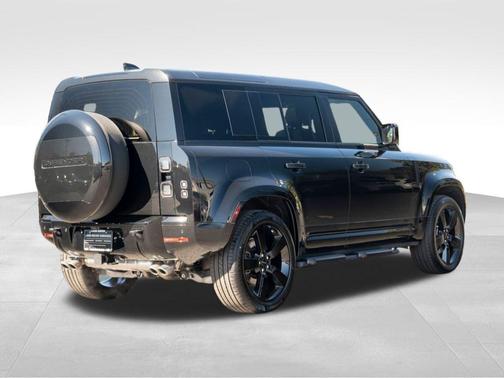 2026 Land Rover Defender