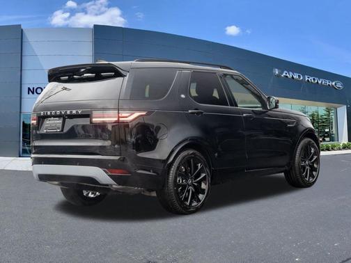 2026 Land Rover Discovery Tempest Edition