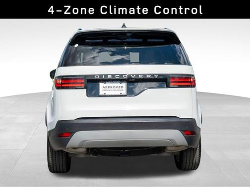 2024 Land Rover Discovery P300 S