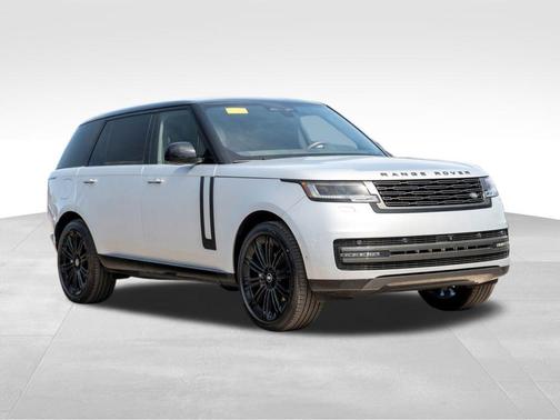 2025 Land Rover Range Rover P400 SE 7 Seat
