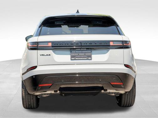 2026 Land Rover Range Rover Velar P250 Dynamic SE