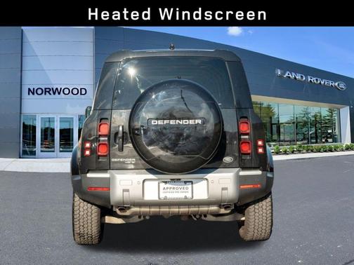 2020 Land Rover Defender 110 SE