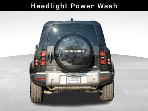 2020 Land Rover Defender 110 SE