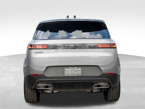2025 Land Rover Range Rover Sport P360 SE