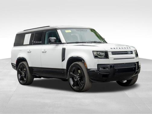 2025 Land Rover Defender P500 V8