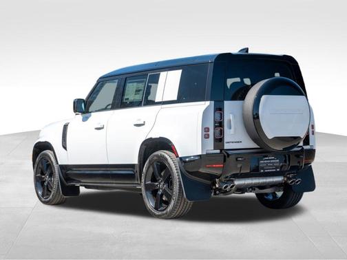 2025 Land Rover Defender P525 V8