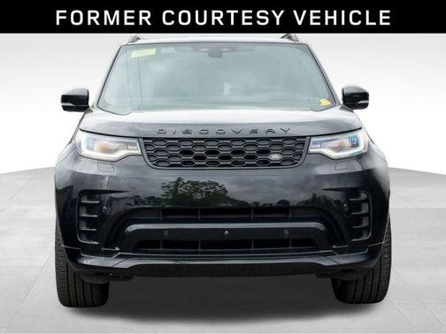 2024 Land Rover Discovery P300 Dynamic SE