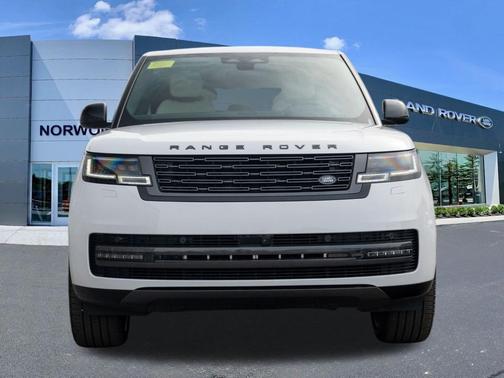 2026 Land Rover Range Rover P400 SE