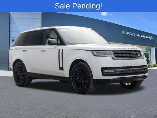 Ostuni Pearl White 2026 Land Rover Range Rover P400 SE