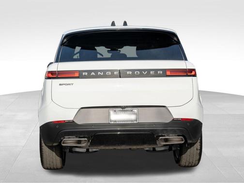 2025 Land Rover Range Rover Sport P360 SE