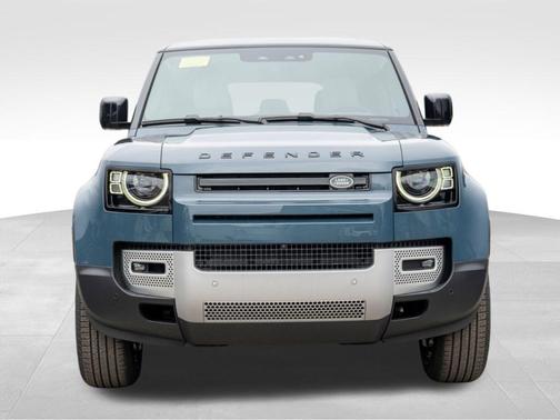 2025 Land Rover Defender P300