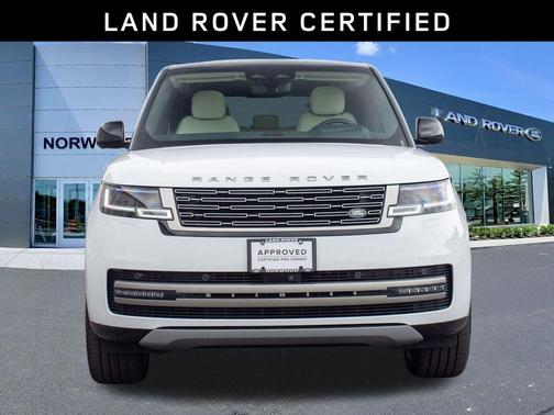 Fuji White 2025 Land Rover Range Rover P400 SE