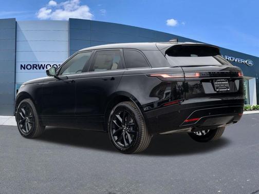 2026 Land Rover Range Rover Velar P250 Dynamic SE
