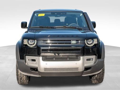 2025 Land Rover Defender P300 S