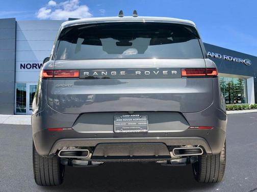 Varesine Blue 2026 Land Rover Range Rover Sport P360 SE