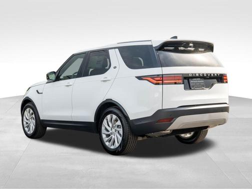 2025 Land Rover Discovery P300 S