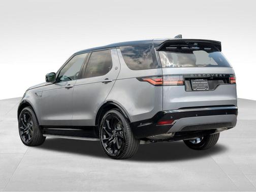 2025 Land Rover Discovery P300 Dynamic SE