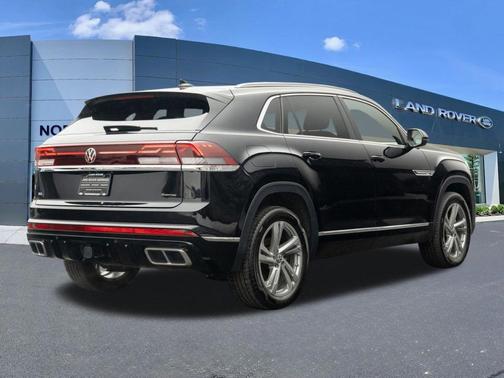 2024 Volkswagen Atlas Cross Sport 2.0T SEL R-Line