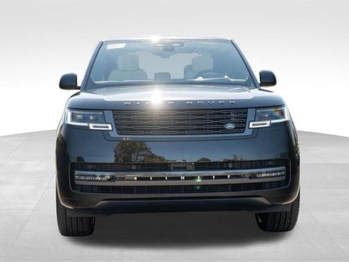 2025 Land Rover Range Rover P400 SE