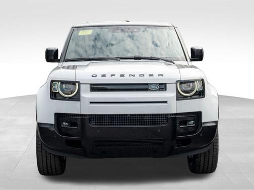 2025 Land Rover Defender P400 X-Dynamic SE