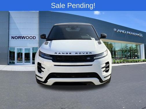 Fuji White 2026 Land Rover Range Rover Evoque Dynamic SE