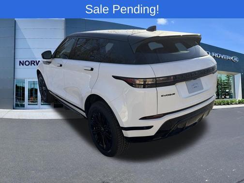 Fuji White 2026 Land Rover Range Rover Evoque Dynamic SE