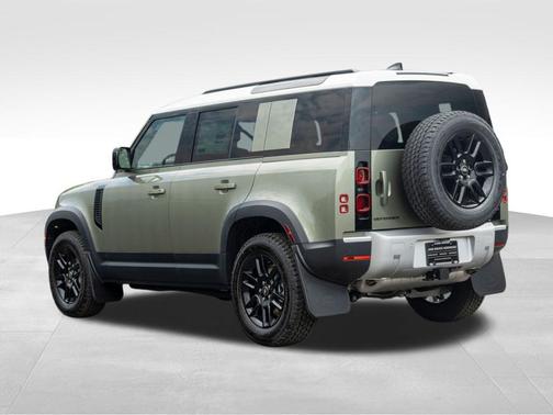 2025 Land Rover Defender P300
