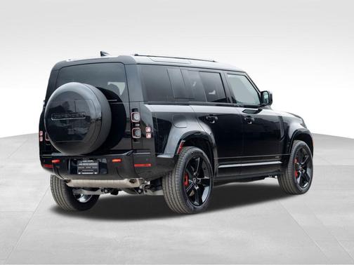 2025 Land Rover Defender P400 X