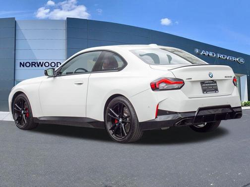 Alpine White 2024 BMW M240 i xDrive