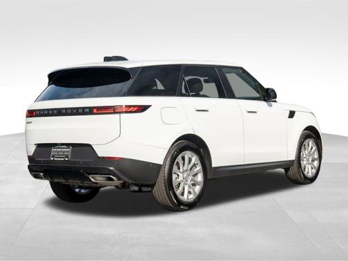 2025 Land Rover Range Rover Sport P360 SE