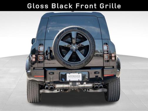 2024 Land Rover Defender P525 V8