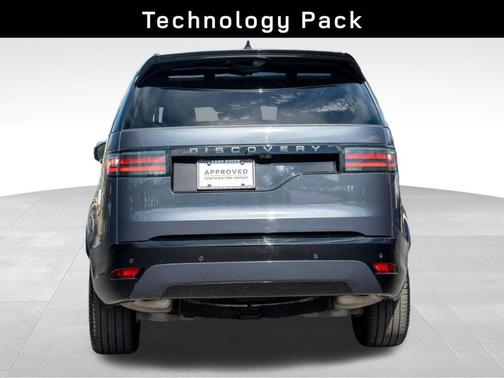 2024 Land Rover Discovery P300 Dynamic SE