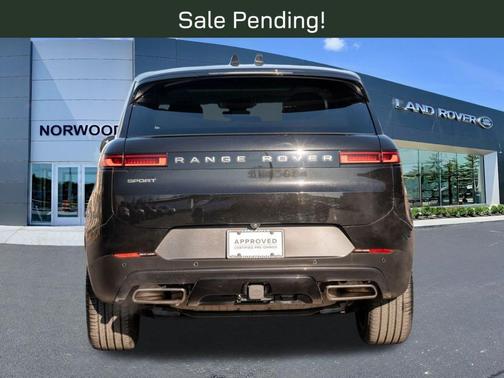 Santorini Black 2024 Land Rover Range Rover Sport SE