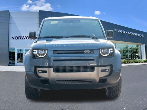 2026 Land Rover Defender 110 S