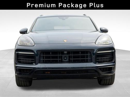 2021 Porsche Cayenne GTS