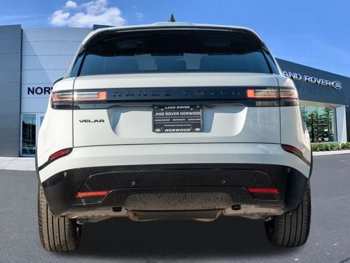 2026 Land Rover Range Rover Velar P250 Dynamic SE