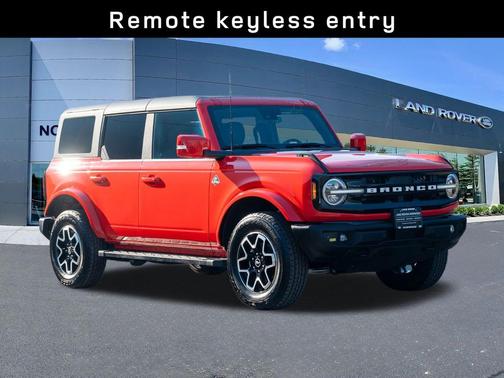 2023 Ford Bronco Outer Banks