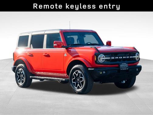 2023 Ford Bronco Outer Banks