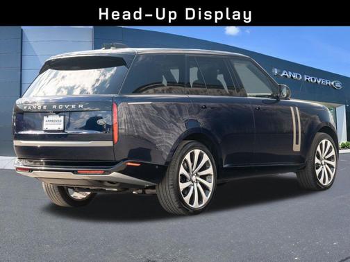 Portofino Blue 2023 Land Rover Range Rover P400 SE